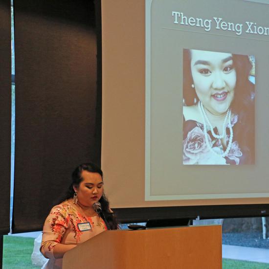 Youth Leadership Initiative alumna Theng Yeng Xiong speaks at 2018 Hmong Professionals Dinner at Wilder