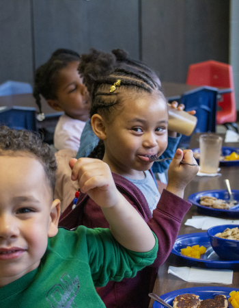 Students eating breakfast at Wilder Child Development Center